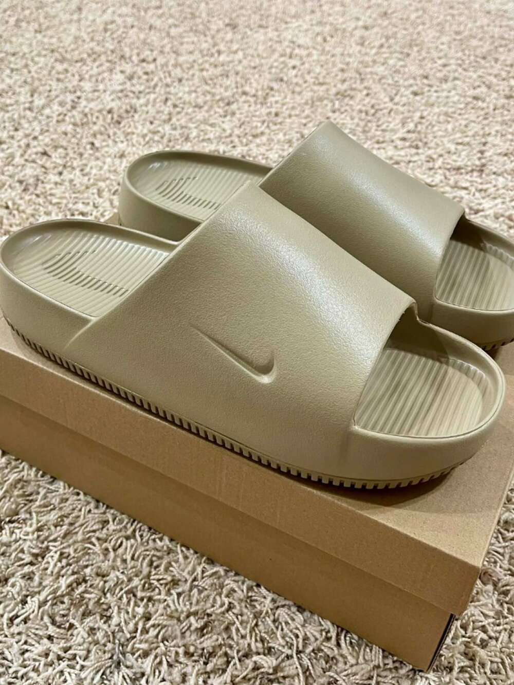 Nike Men's Calm Slide Sandals Shoes Khaki FD4116-201, Size 13 (New)